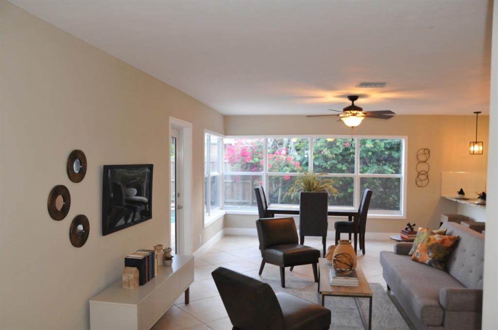 VENETIAN ISLES 3RD SEC - Residential