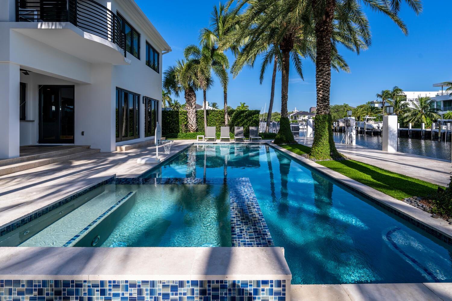 Rio Vista Isles - Residential