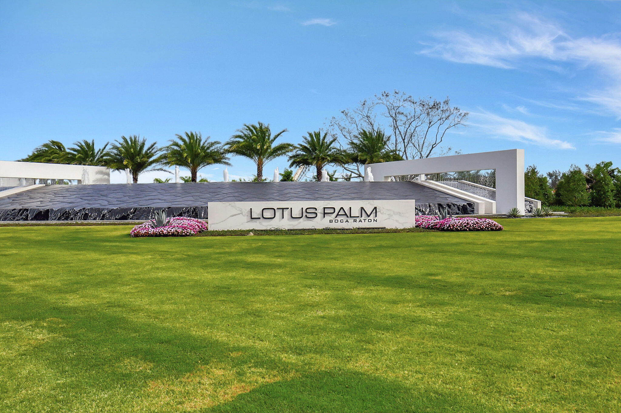 BOCA RATON GOLF COURSE PUD PLAT SIX LT 520 - Residential