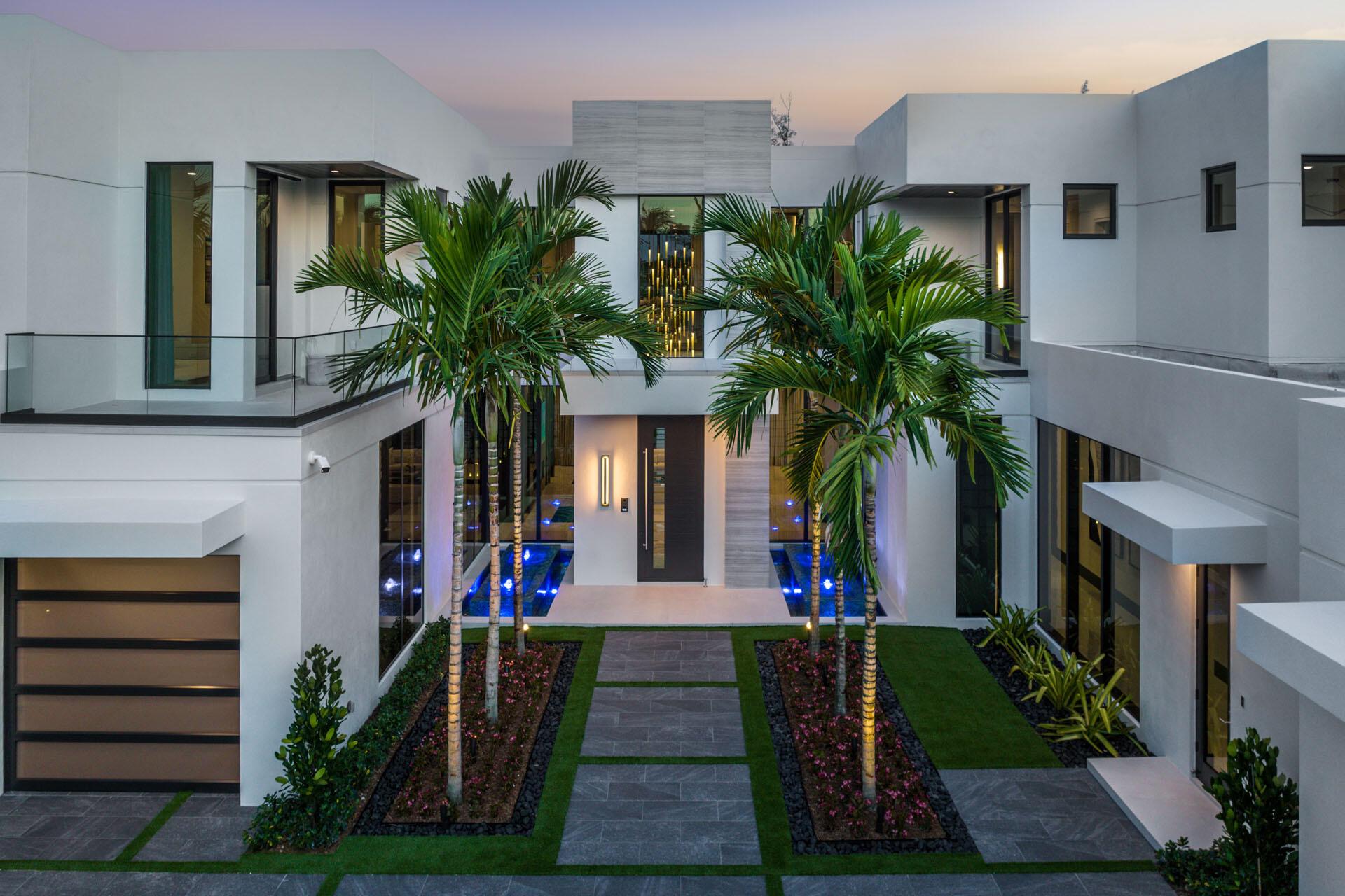 ROYAL PALM YACHT & COUNTR - Residential