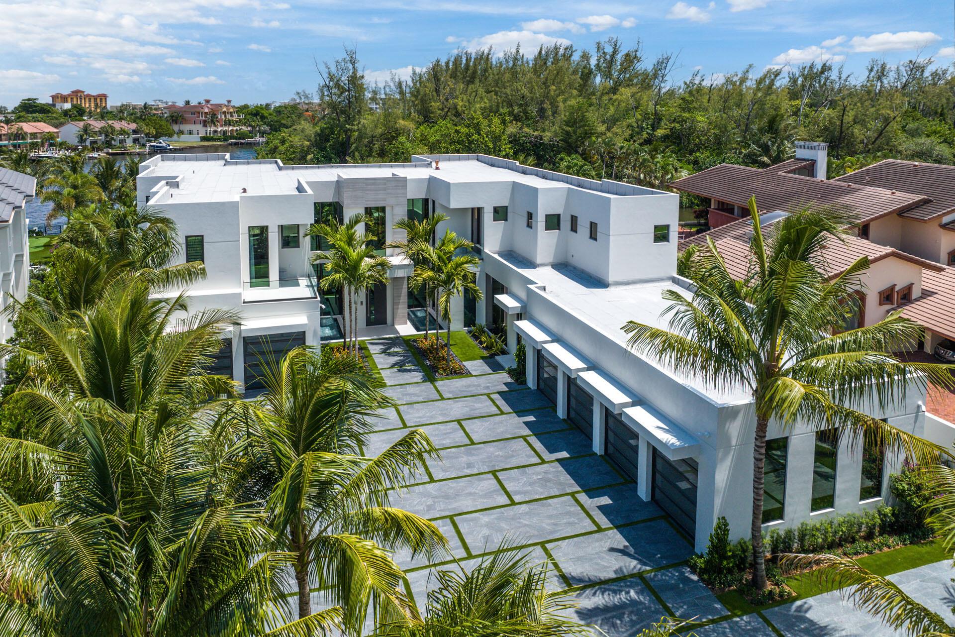 ROYAL PALM YACHT & COUNTR - Residential