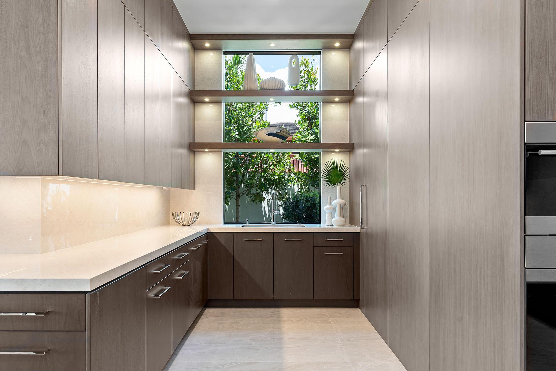 ROYAL PALM YACHT & COUNTR - Residential
