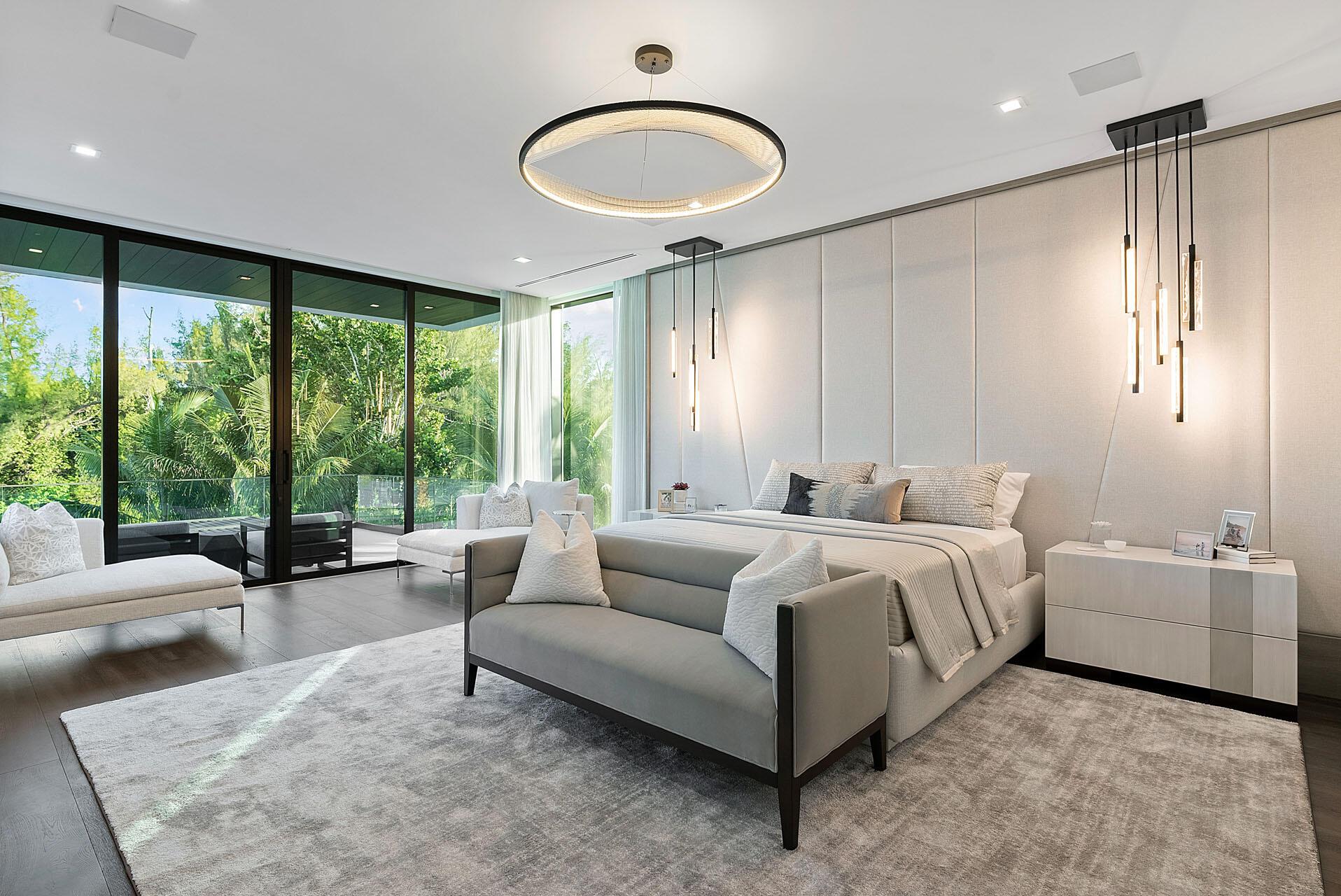 ROYAL PALM YACHT & COUNTR - Residential
