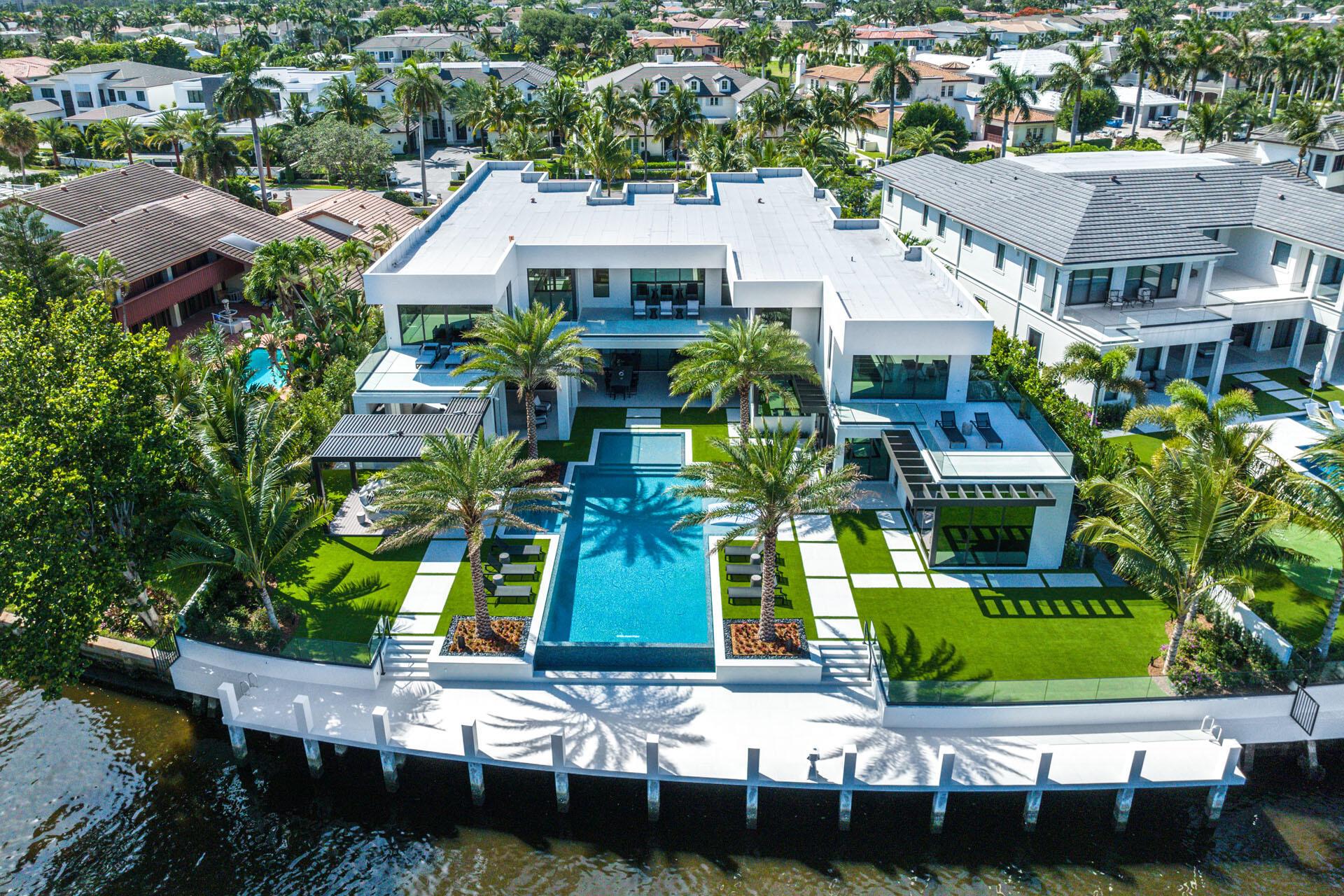 ROYAL PALM YACHT & COUNTR - Residential