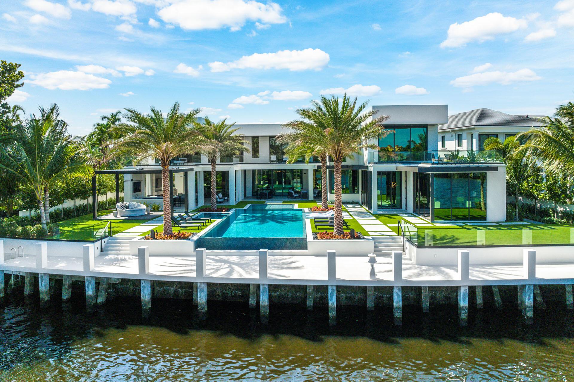 ROYAL PALM YACHT & COUNTR - Residential