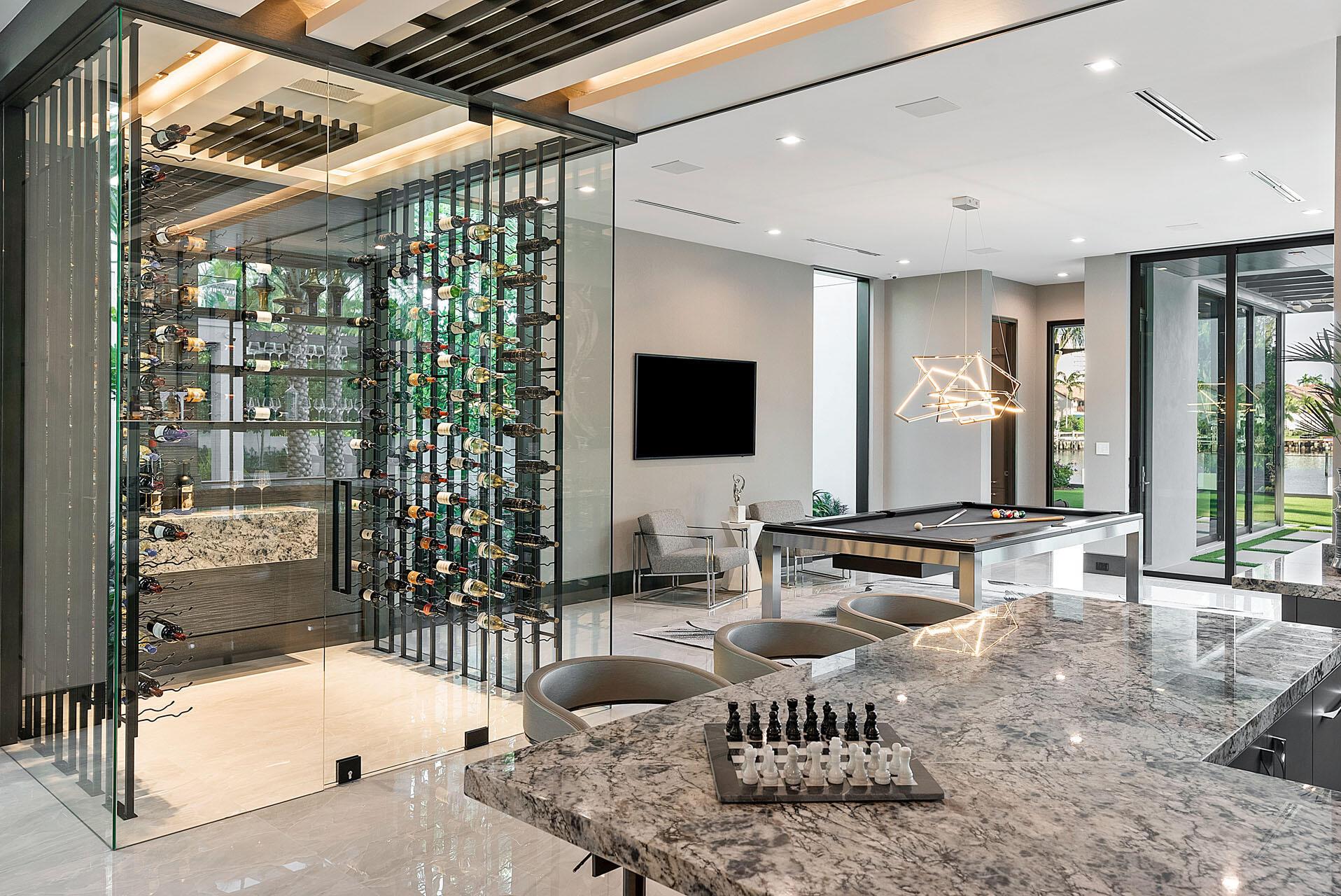 ROYAL PALM YACHT & COUNTR - Residential