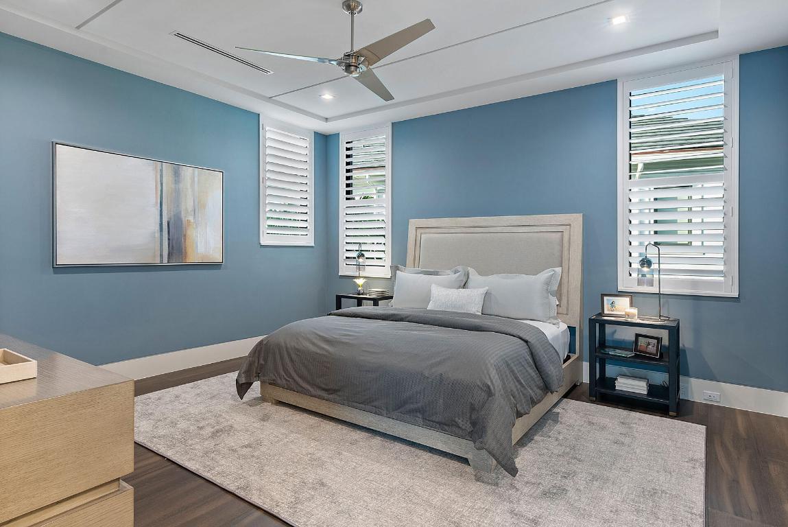 ROYAL PALM YACHT & COUNTRY CLUB - Residential