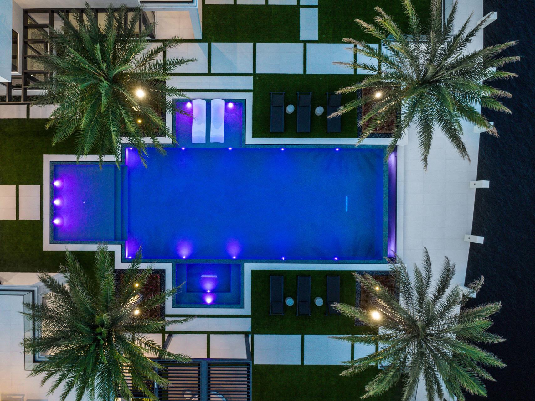 ROYAL PALM YACHT & COUNTR - Residential
