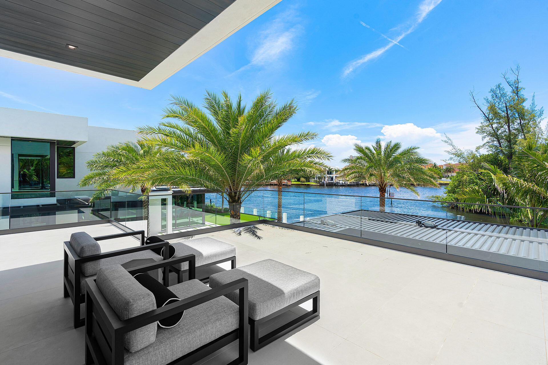 ROYAL PALM YACHT & COUNTR - Residential
