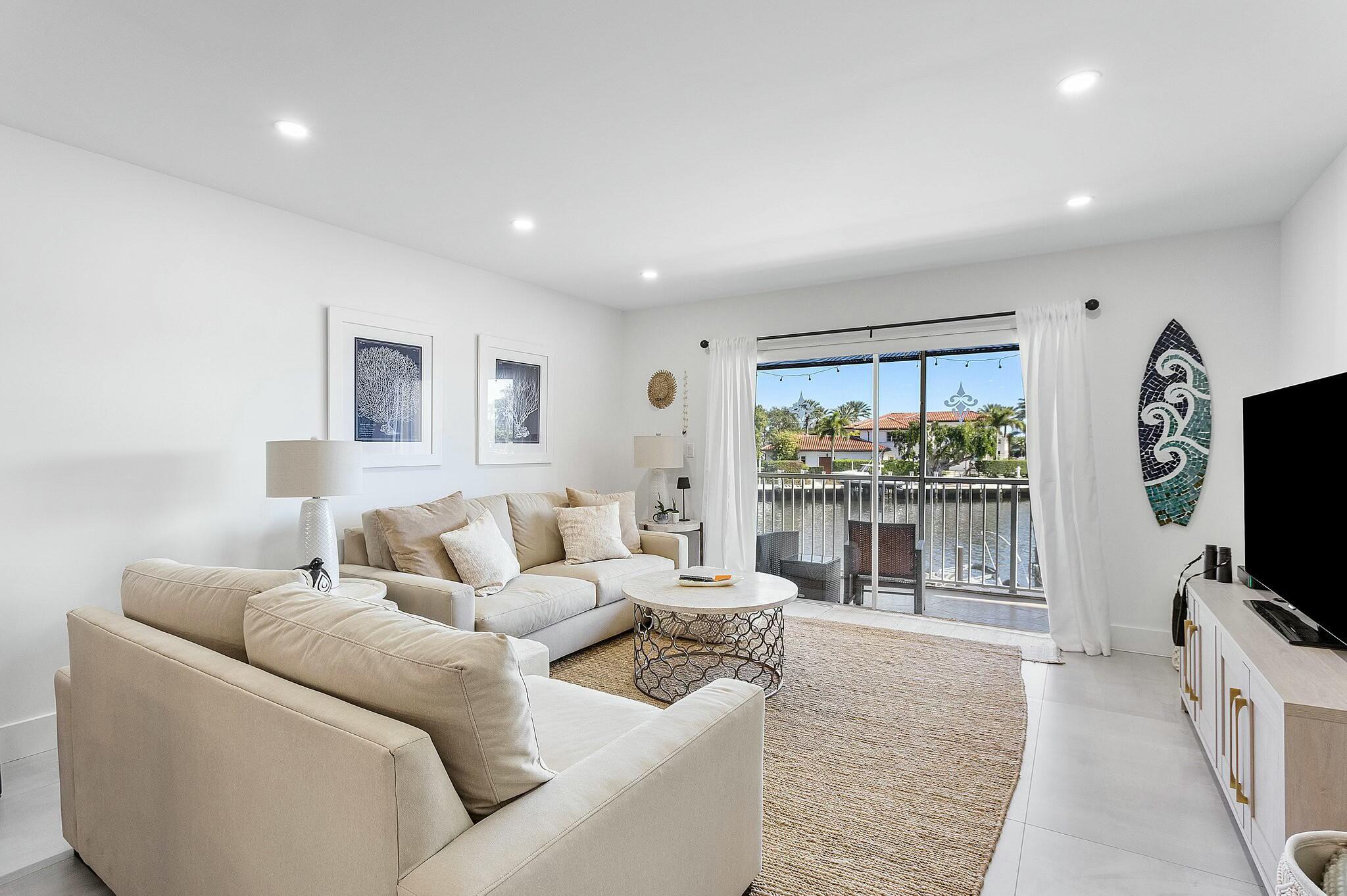 RIVER HOUSE TERRACE CONDO - Residential