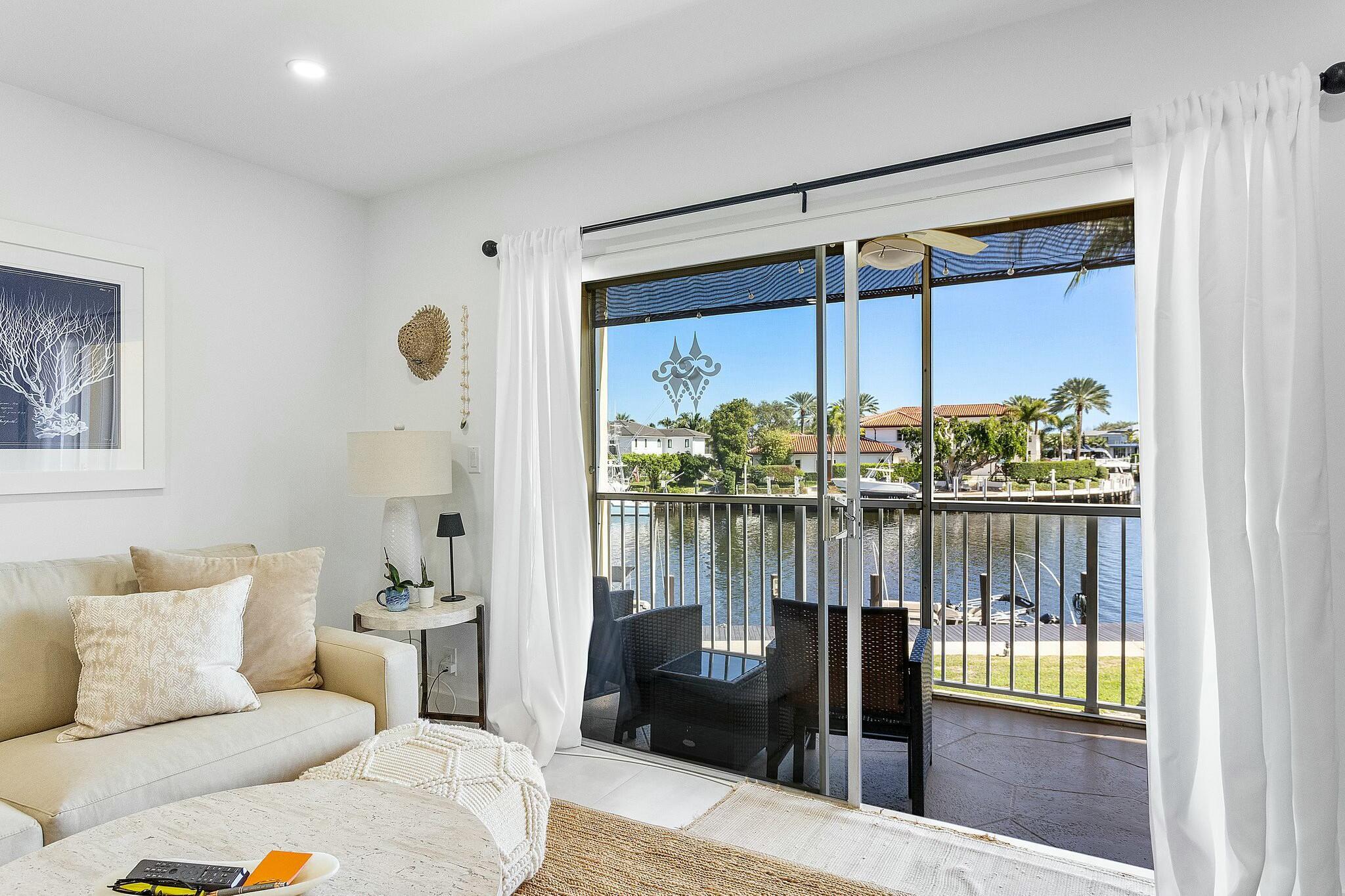 RIVER HOUSE TERRACE CONDO - Residential