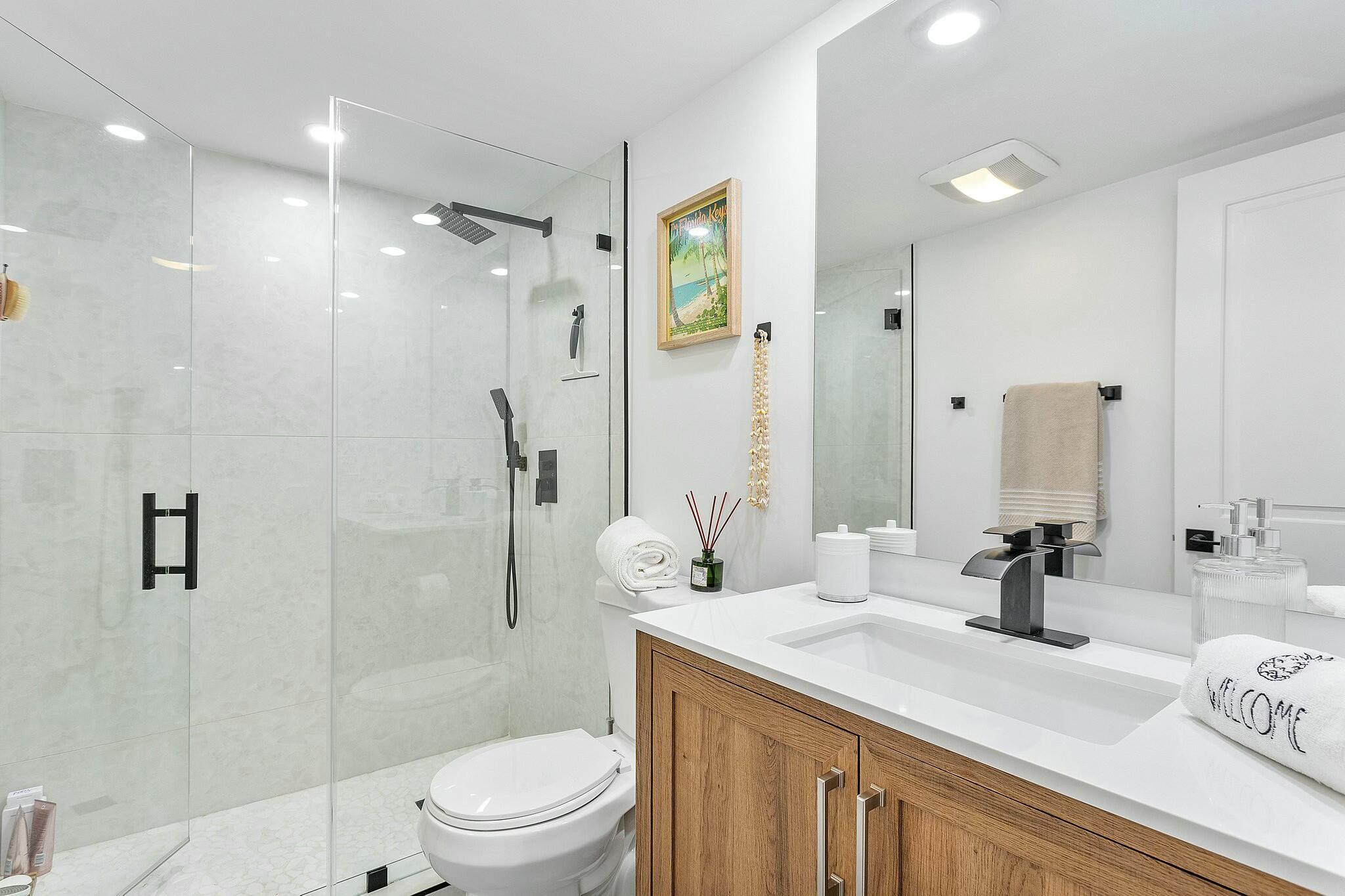 RIVER HOUSE TERRACE CONDO - Residential