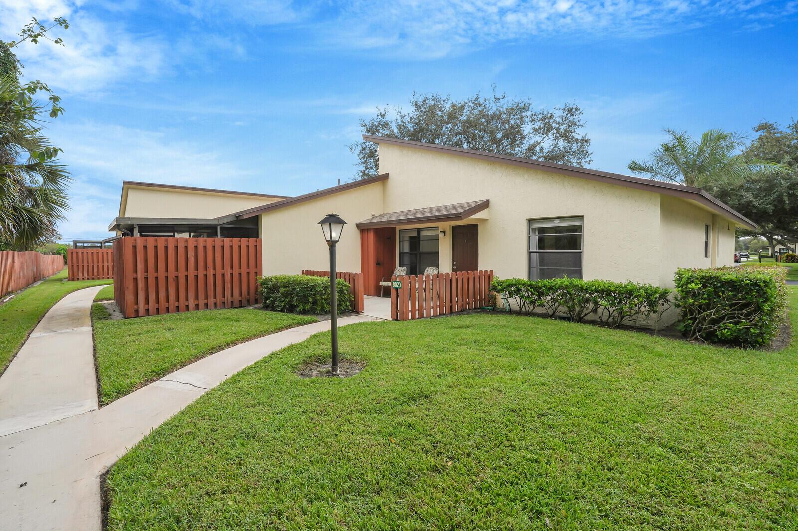Villas of Hobe sound - Residential
