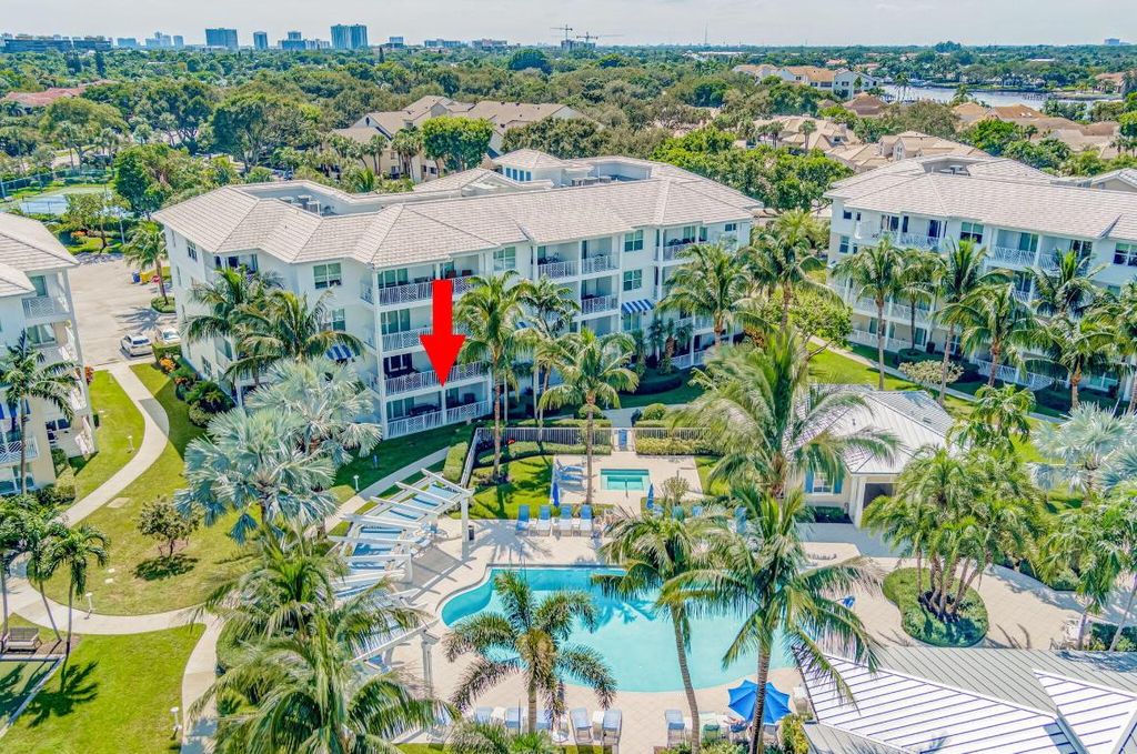 Photo of 914 Bay Colony Drive S, Juno Beach, FL 33408 (MLS # R11111661)