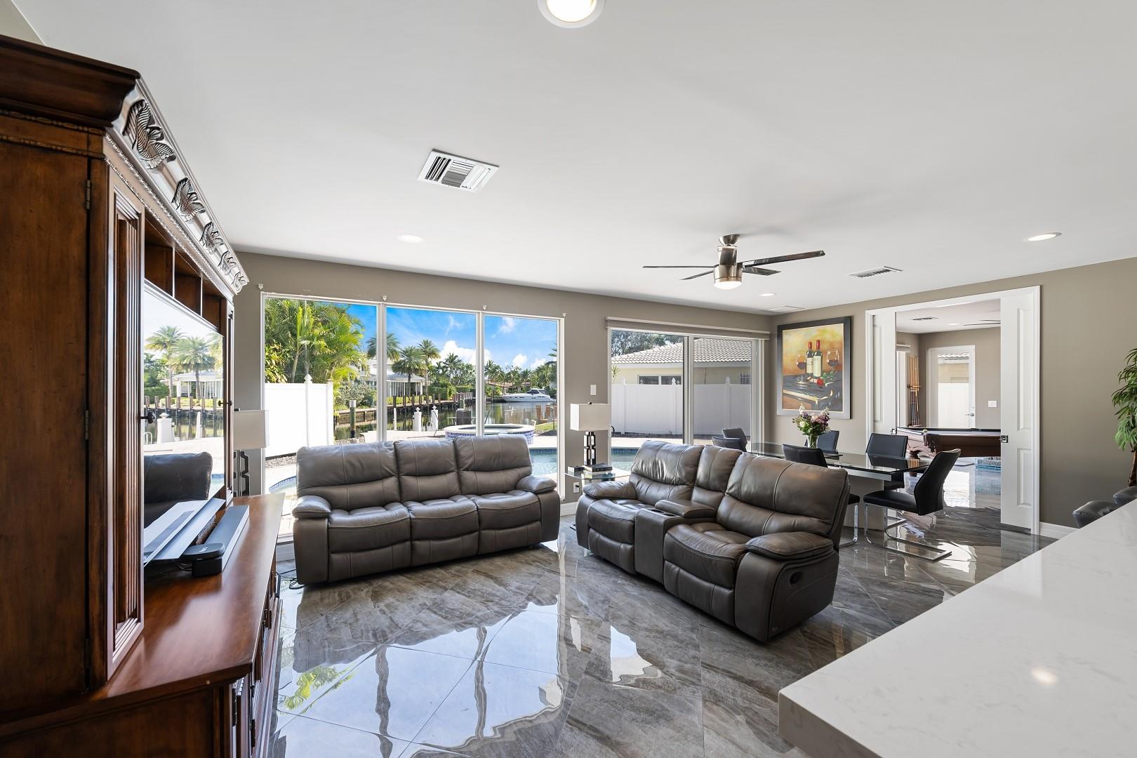 THE LANDINGS - Residential