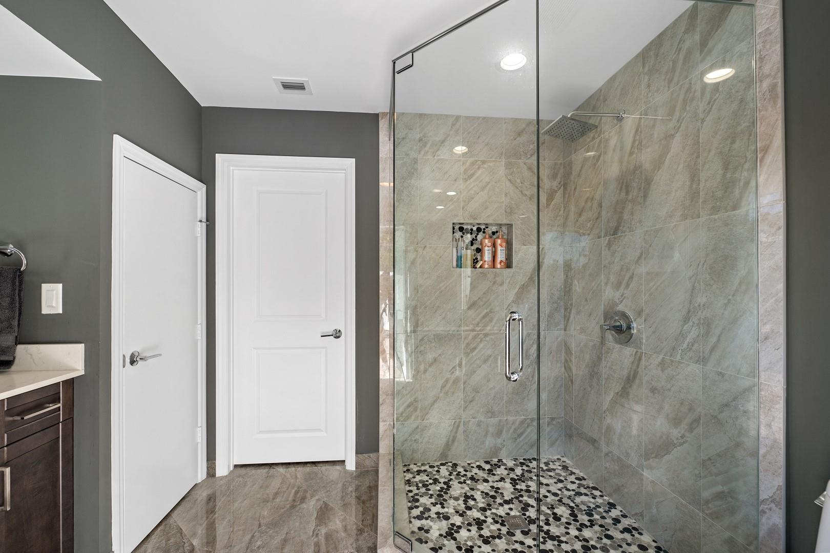 THE LANDINGS - Residential