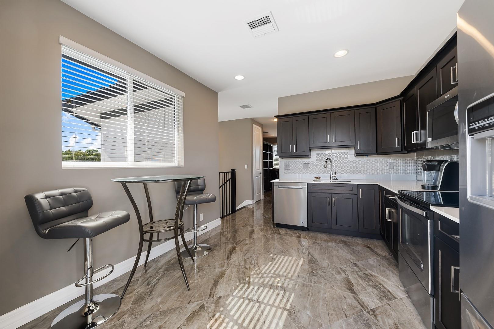 THE LANDINGS - Residential