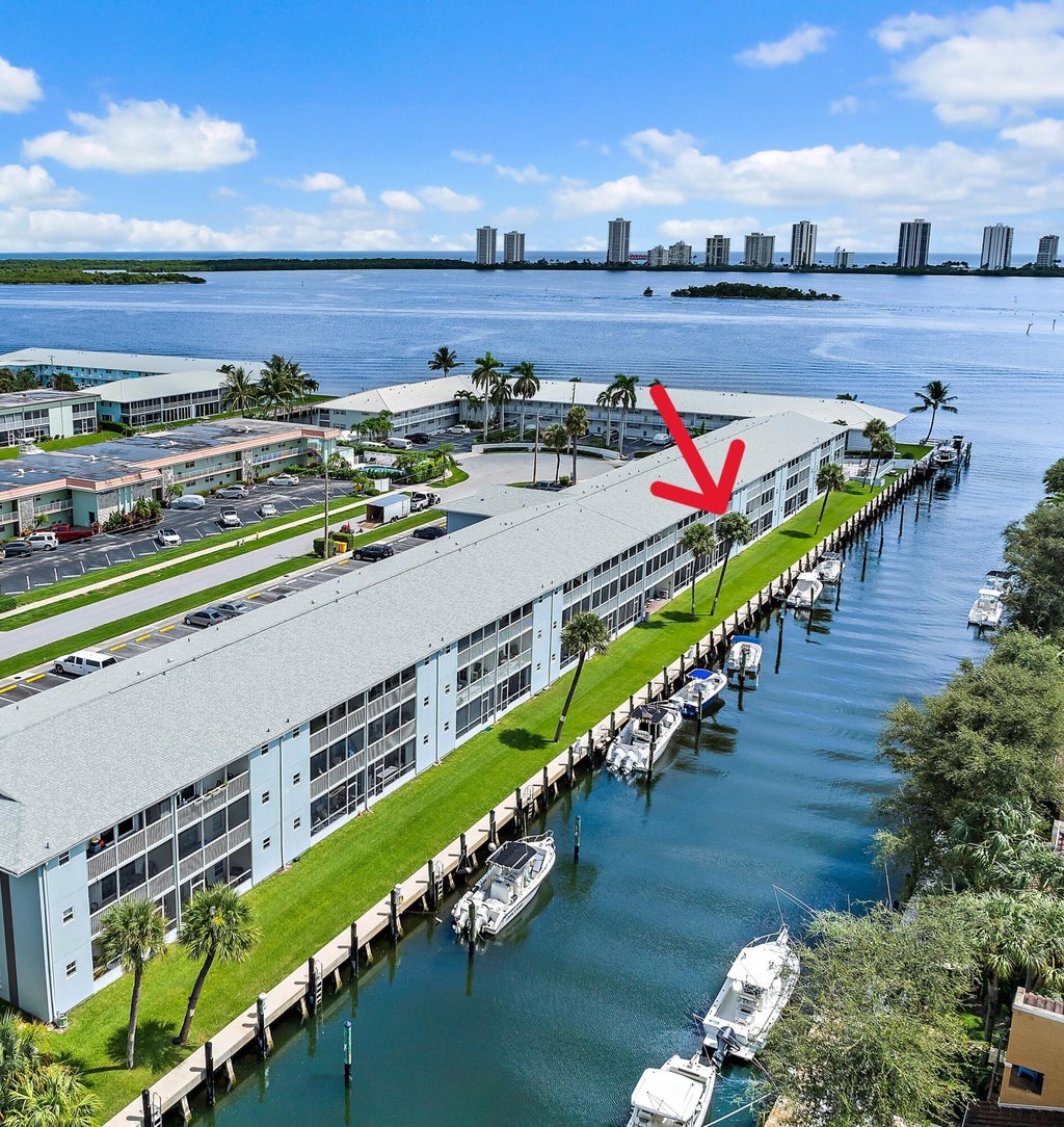 Photo of 120 Lehane Terrace #207, North Palm Beach, FL 33408 (MLS # R11036466)