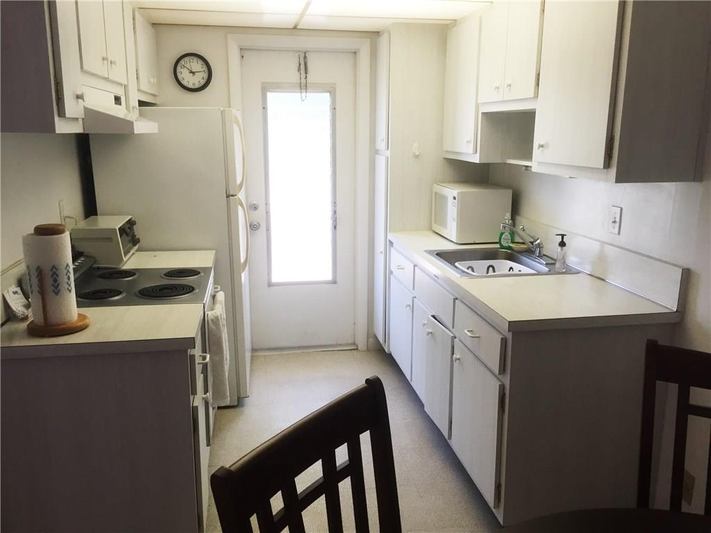 LEISURE GARDENS - Residential