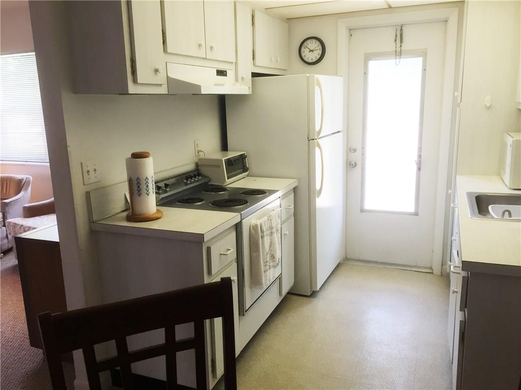 LEISURE GARDENS - Residential