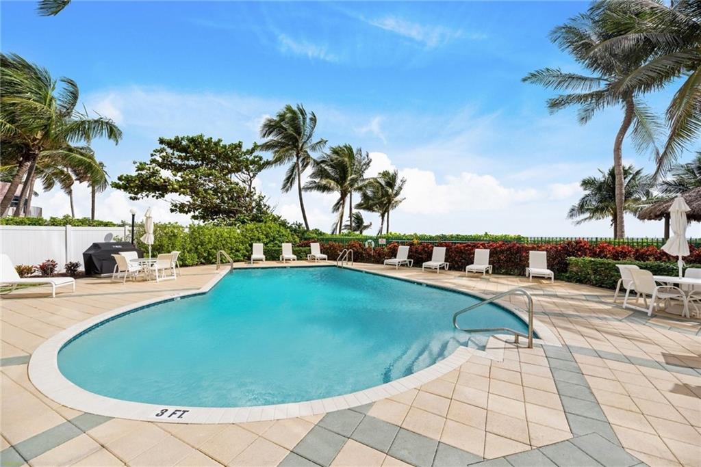 CRISTELLE CAY - Residential