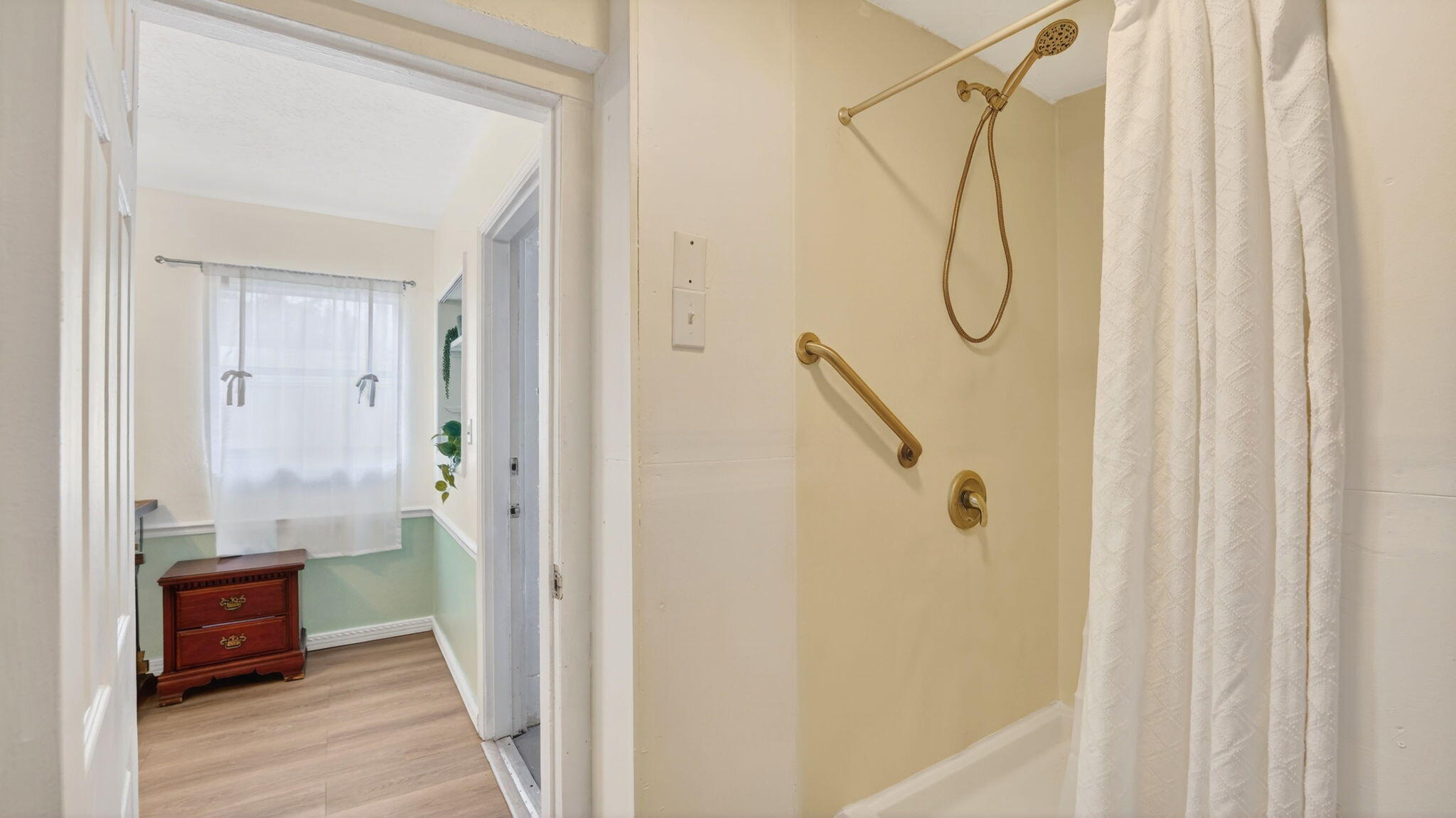 CLEAR LAKE TERRACE - Residential