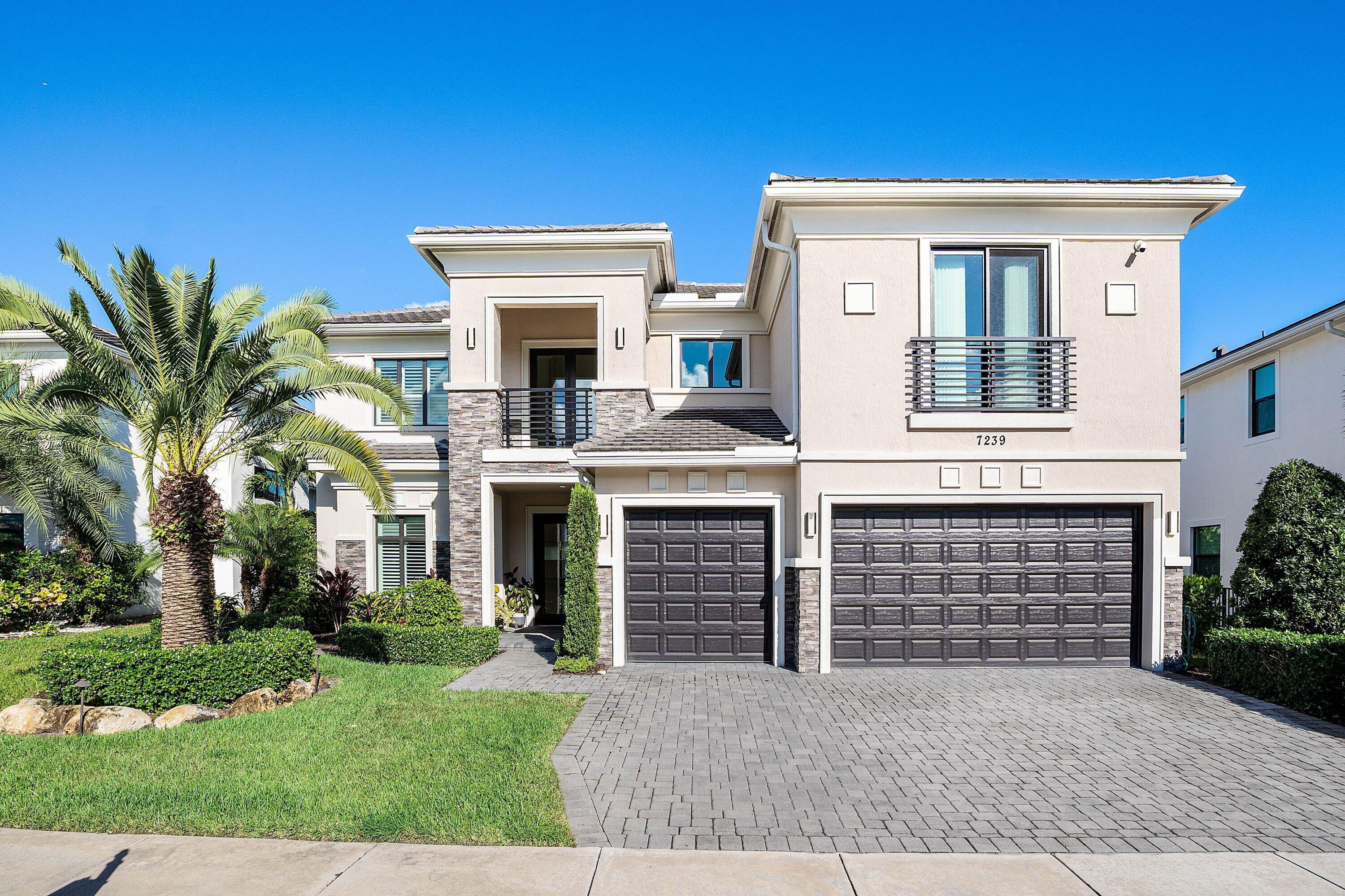 7239 NW 26TH Way