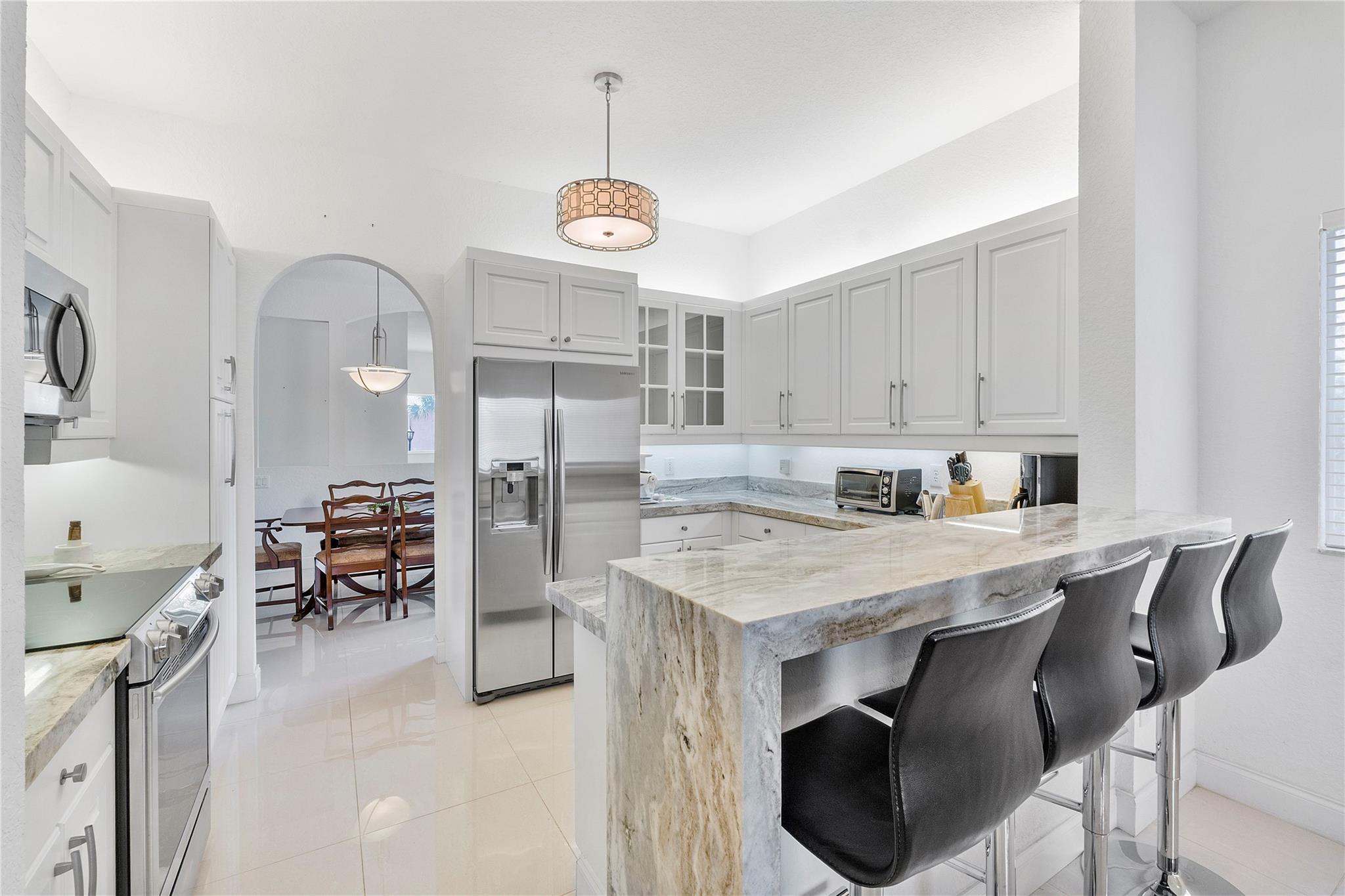 EXETER CONDOMINIUM - Residential