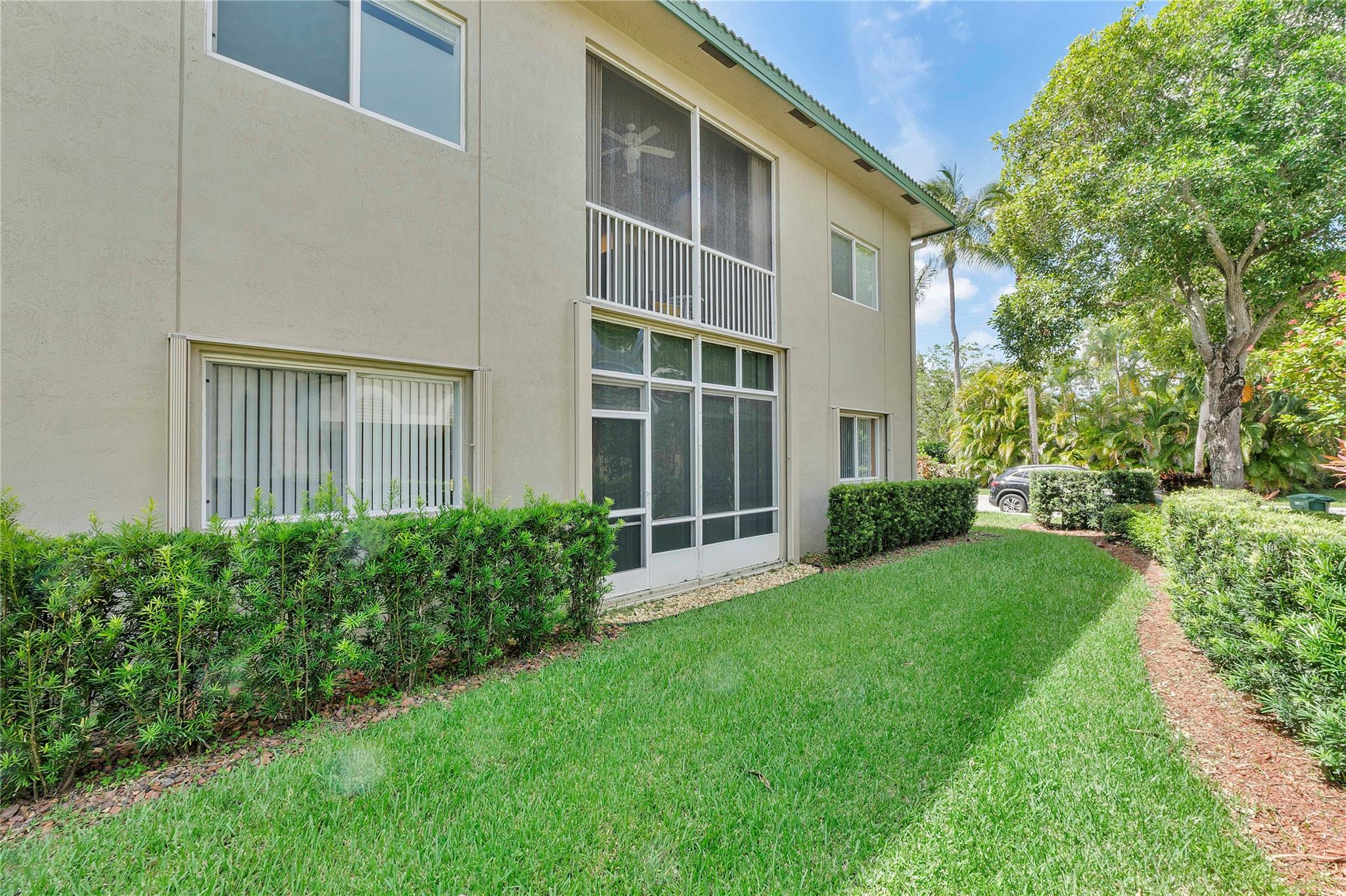 EXETER CONDOMINIUM - Residential