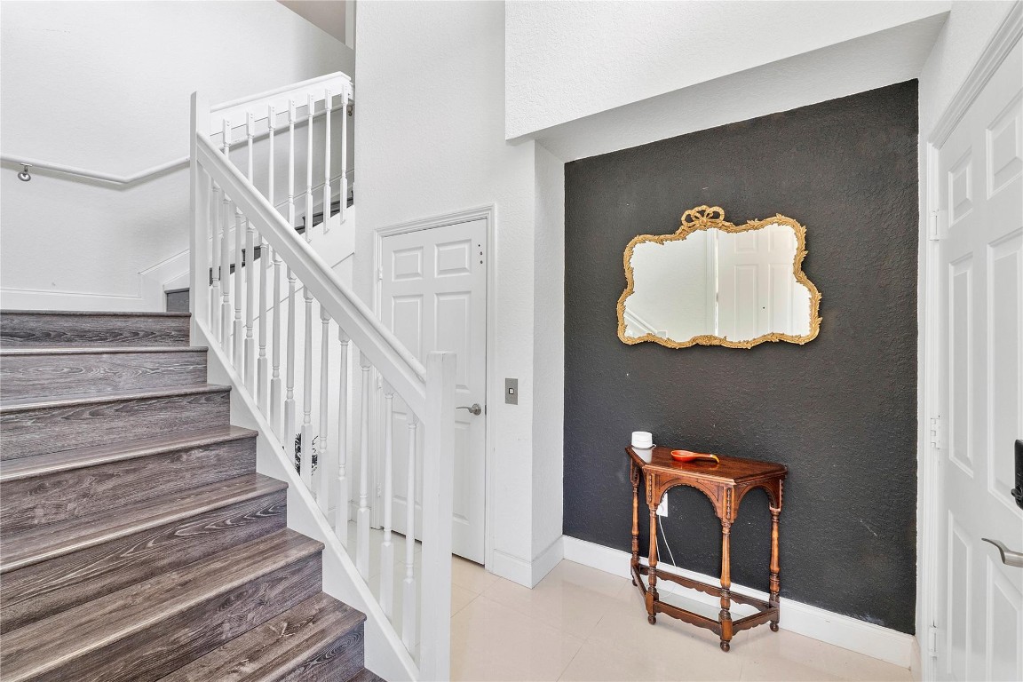 EXETER CONDOMINIUM - Residential