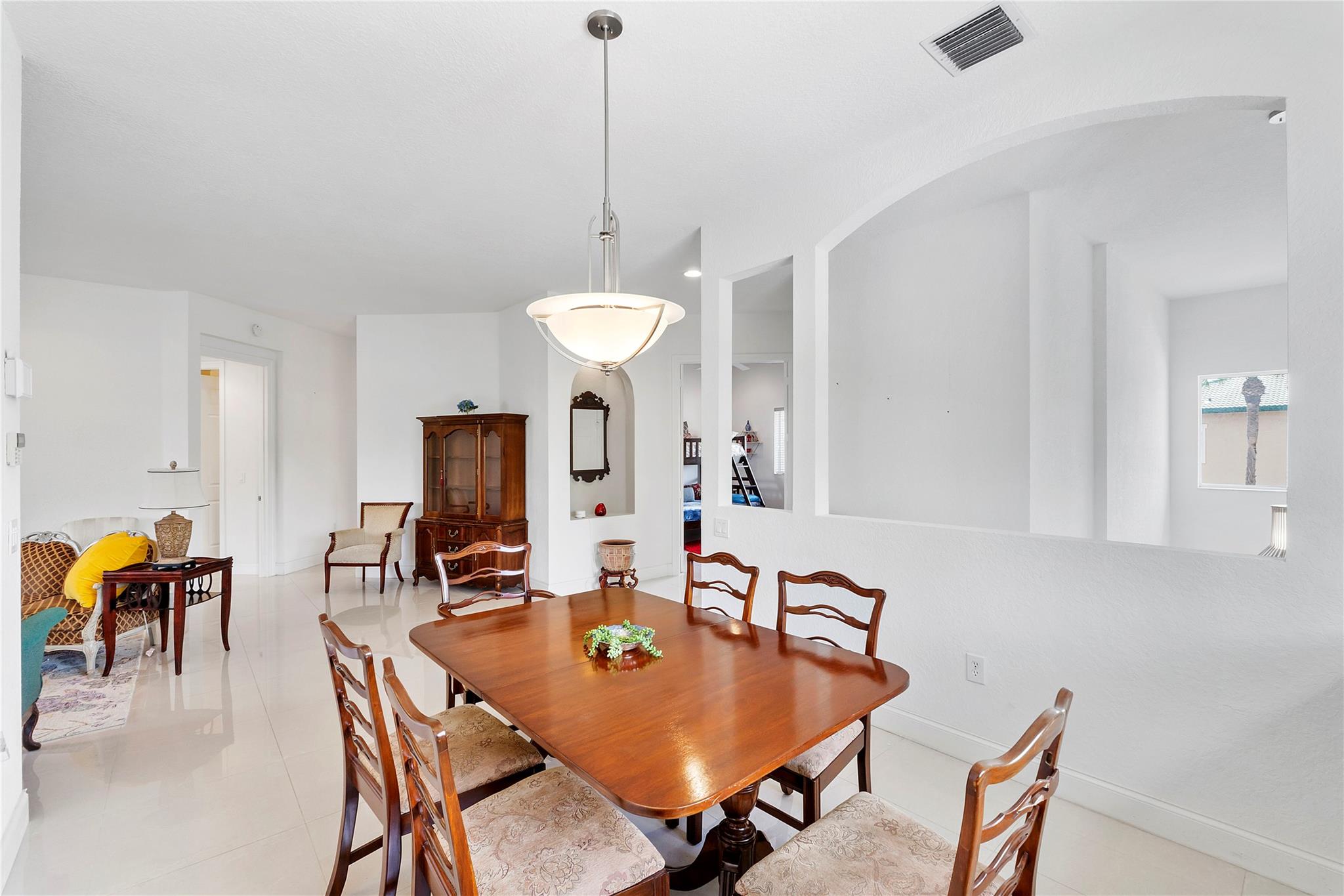 EXETER CONDOMINIUM - Residential
