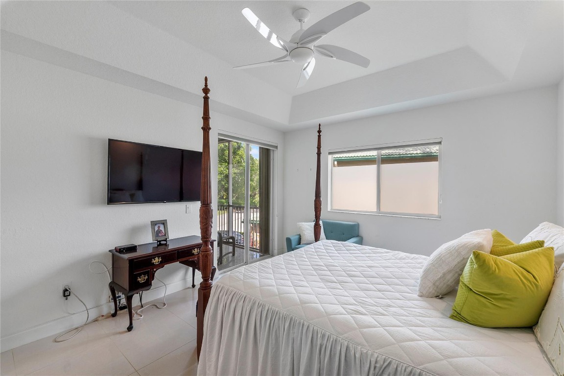 EXETER CONDOMINIUM - Residential