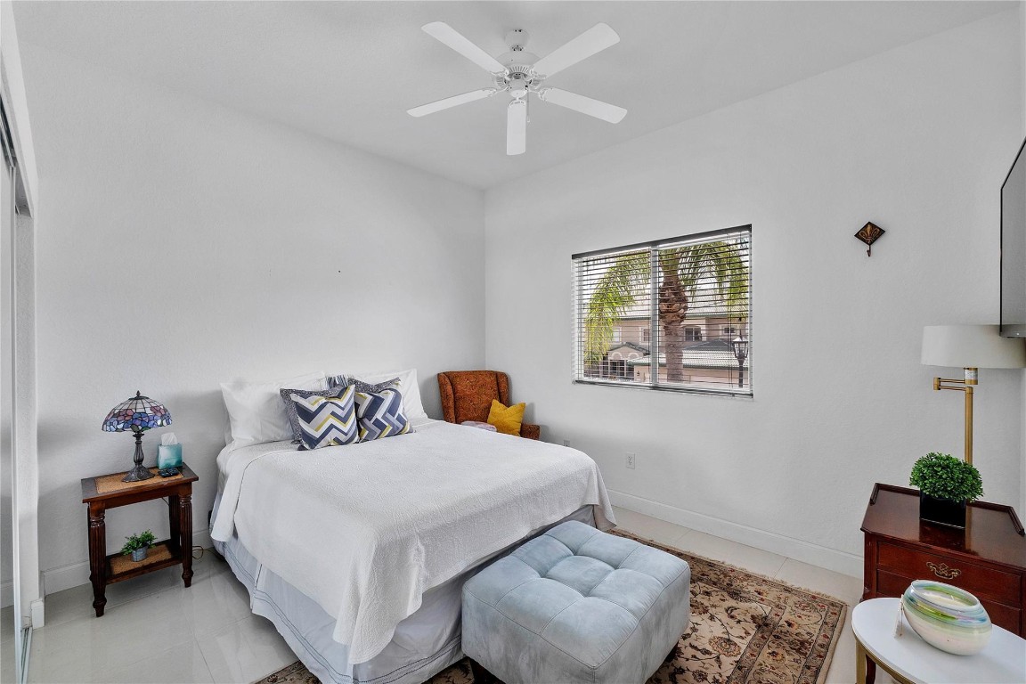 EXETER CONDOMINIUM - Residential