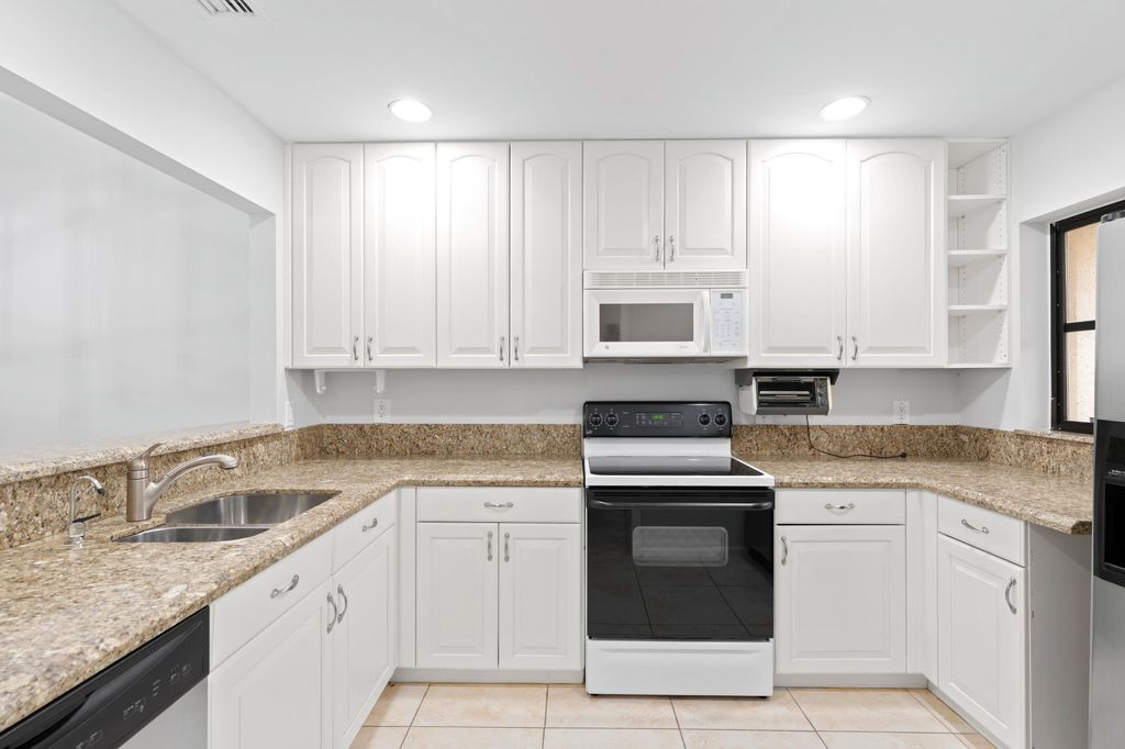 Photo of 6926 Escobar Court, Boca Raton, FL 33433 (MLS # R10980790)