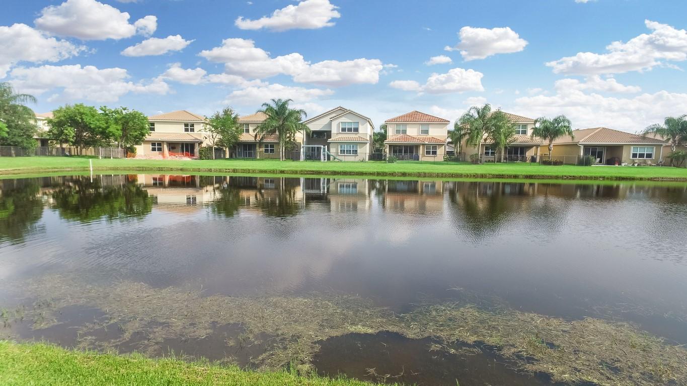 Canyon Trails - Residential Lease