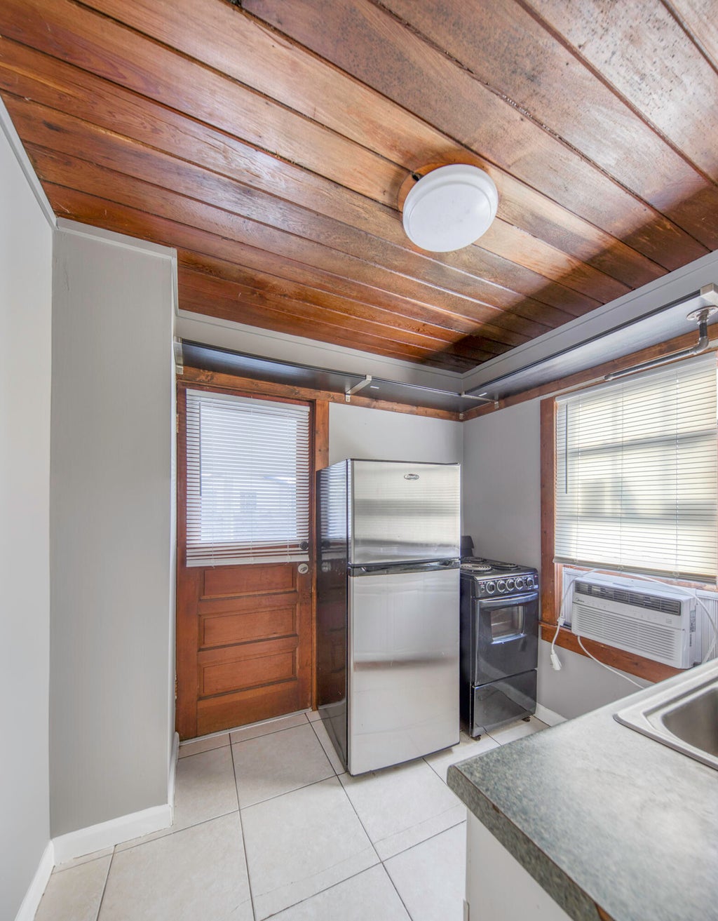Photo of 225 S K Street #2, Lake Worth Beach, FL 33460 (MLS # B26075311)
