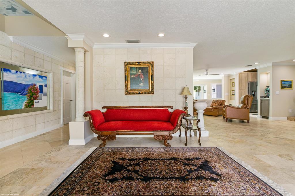 JUPITER ISLAND - Residential