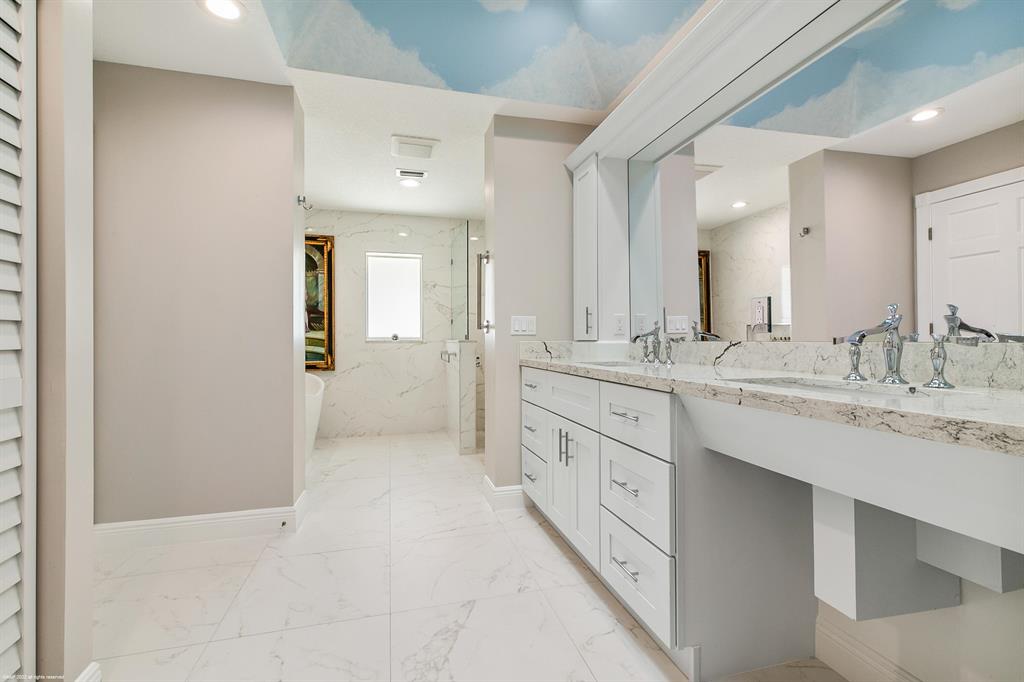 JUPITER ISLAND - Residential