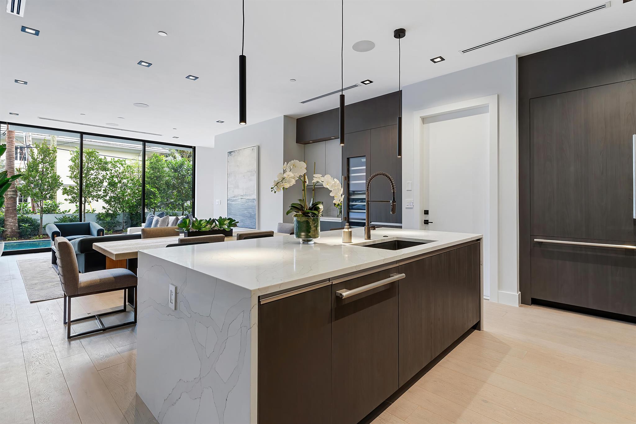 PALM TRAIL ESTATES - Residential