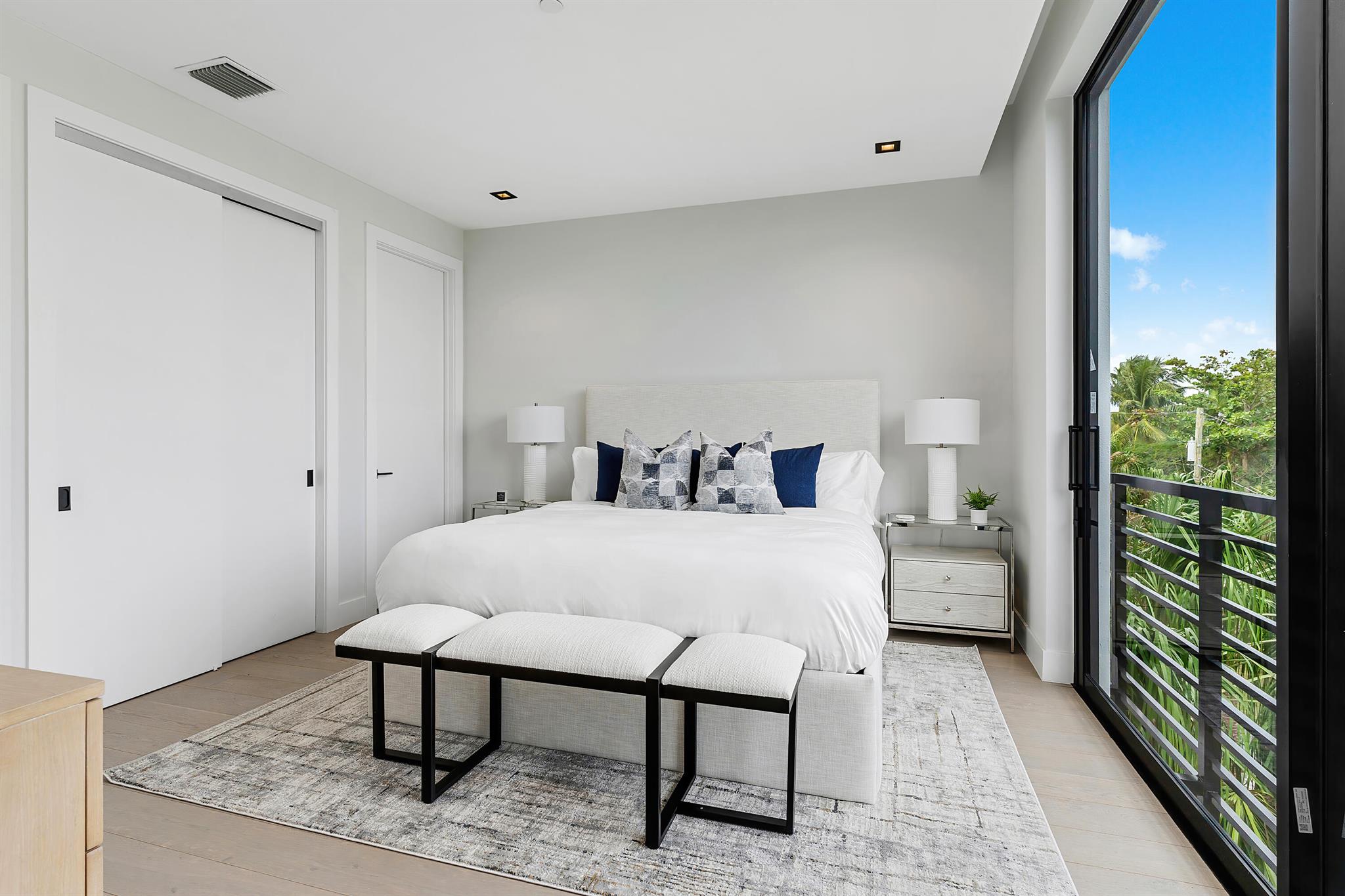 PALM TRAIL ESTATES - Residential