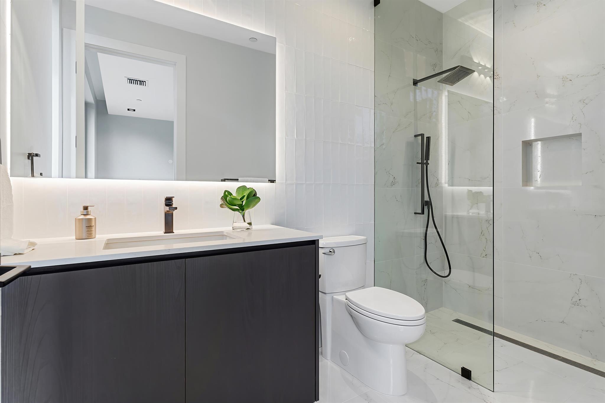 PALM TRAIL ESTATES - Residential