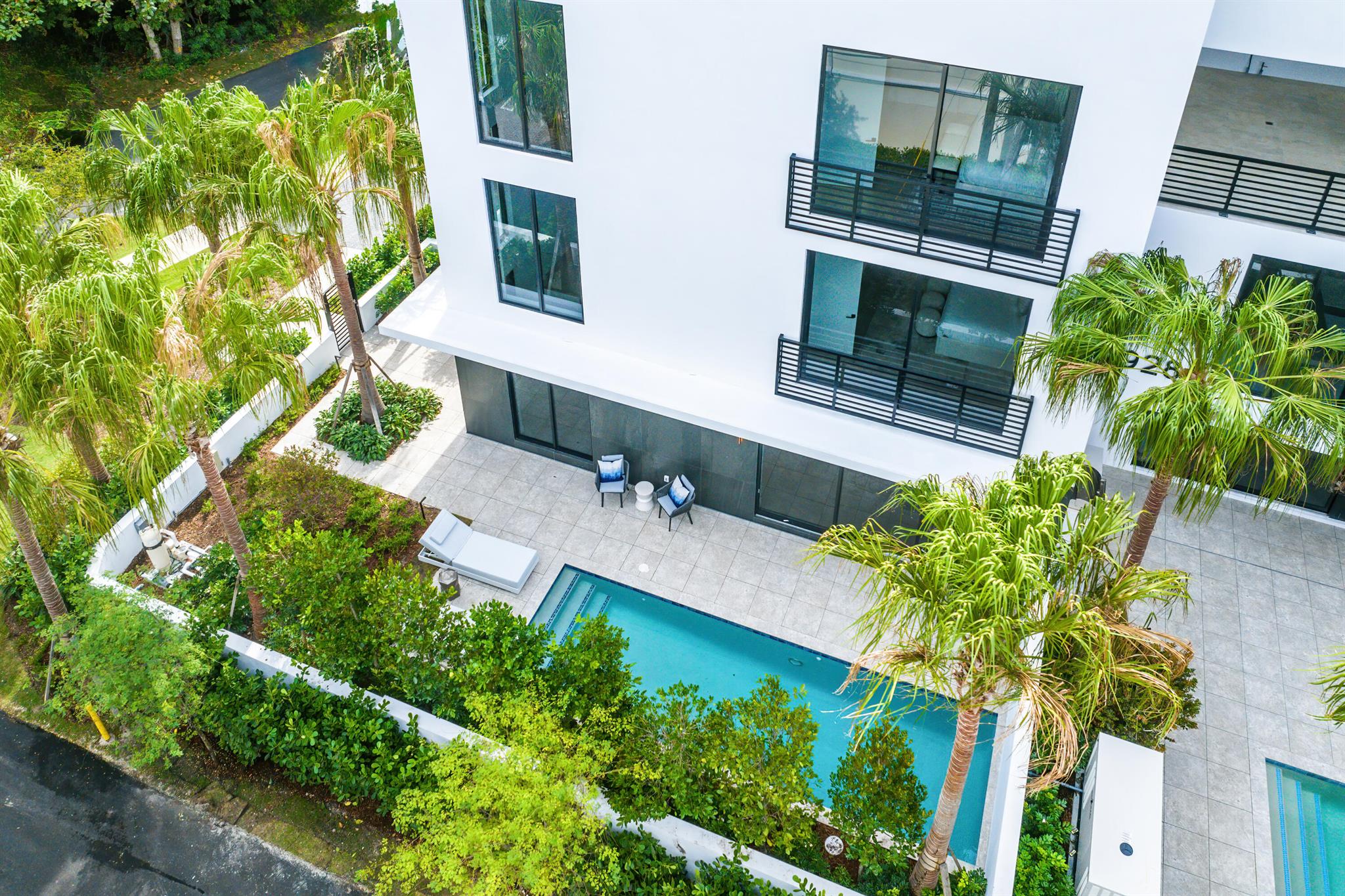 PALM TRAIL ESTATES - Residential