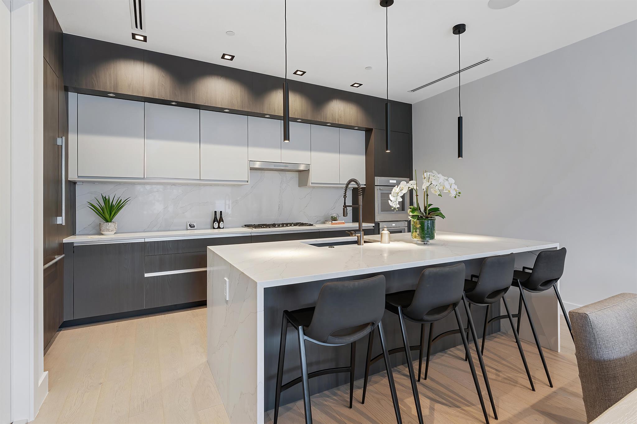 PALM TRAIL ESTATES - Residential