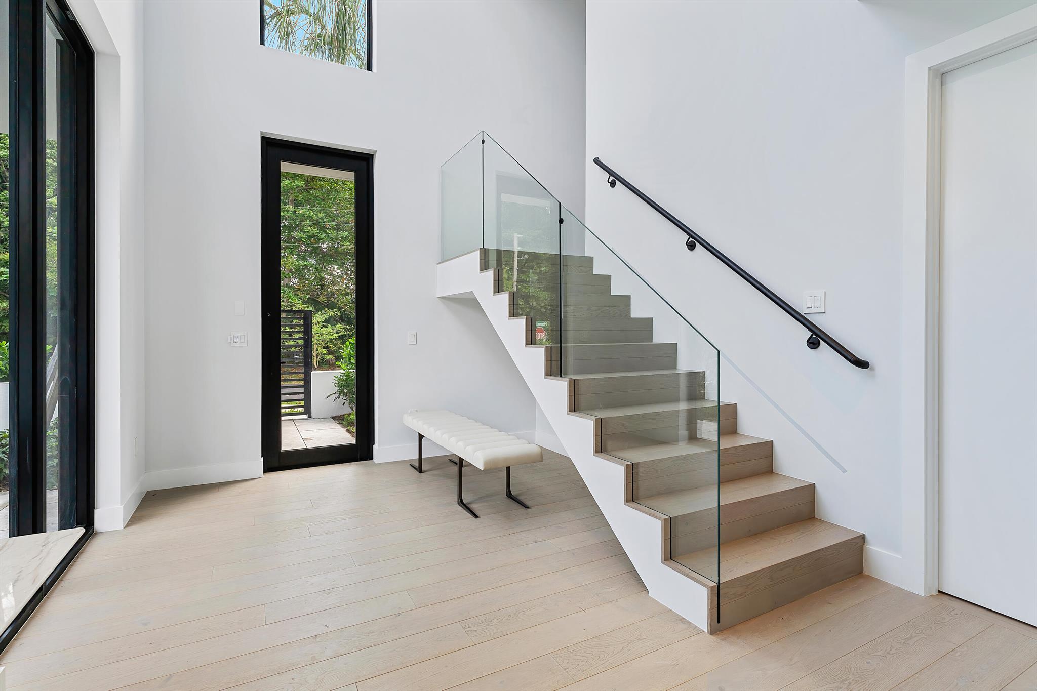 PALM TRAIL ESTATES - Residential