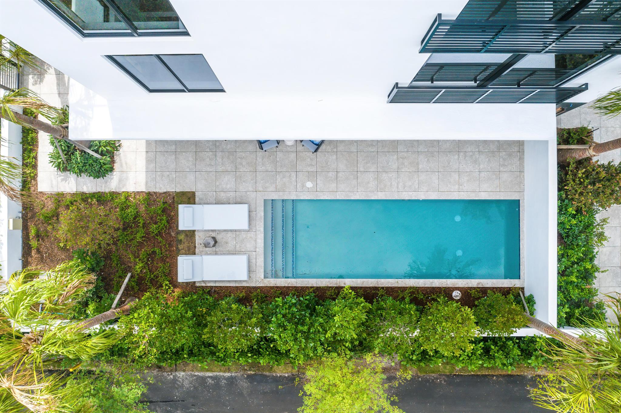 PALM TRAIL ESTATES - Residential