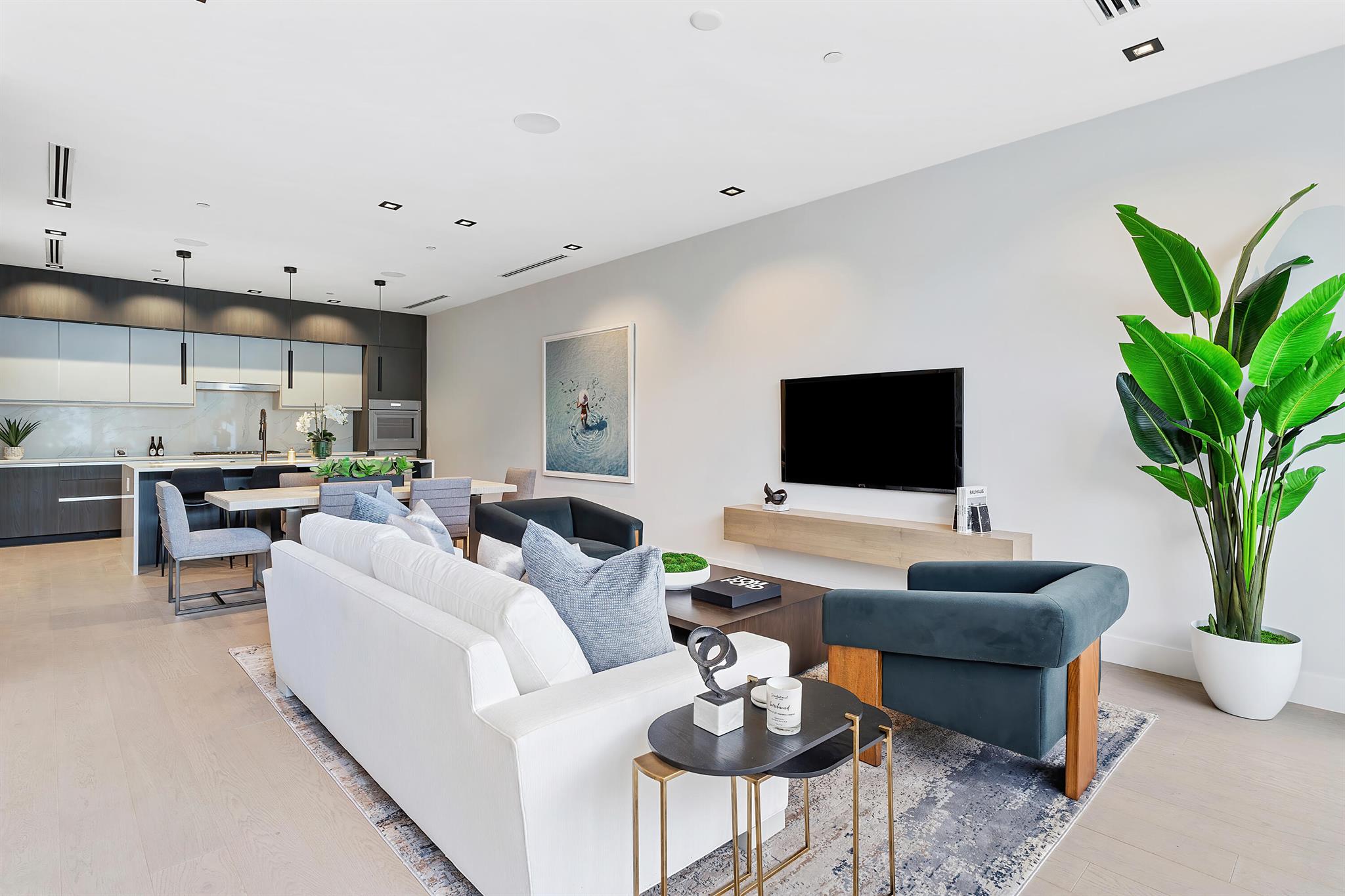 PALM TRAIL ESTATES - Residential