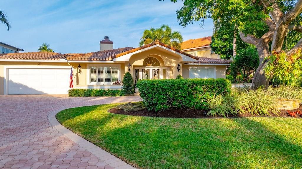 Photo of 2317 NE 28th Court, Lighthouse Point, FL 33064 (MLS # B26040543)