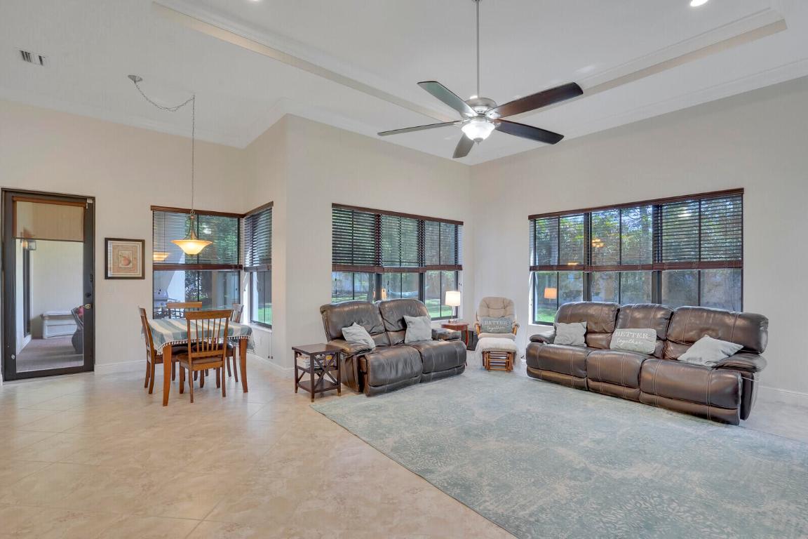 OSPREY OAKS - Residential