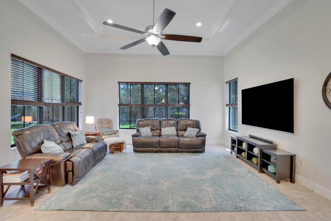 OSPREY OAKS - Residential