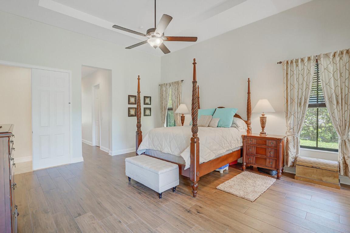 OSPREY OAKS - Residential